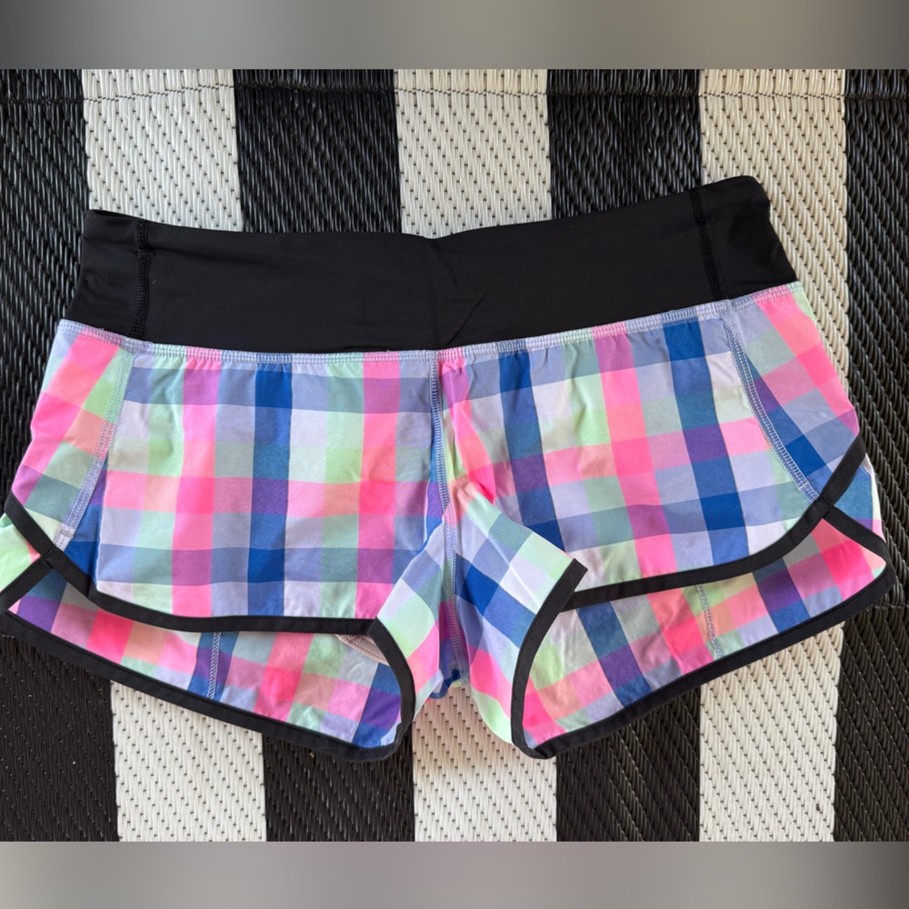 Lululemon speed shorts size 6